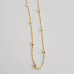 JOYAS VALDES GARCIA - Collar con pelotitas baño oro