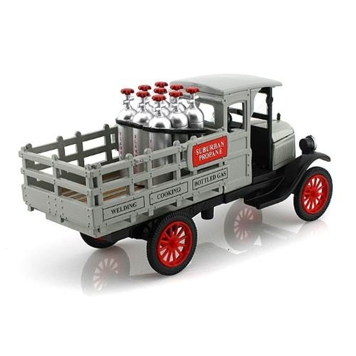GENERICO - NEWRAY 55023 1:32 1923 CHEVY SERIES D PICK UP