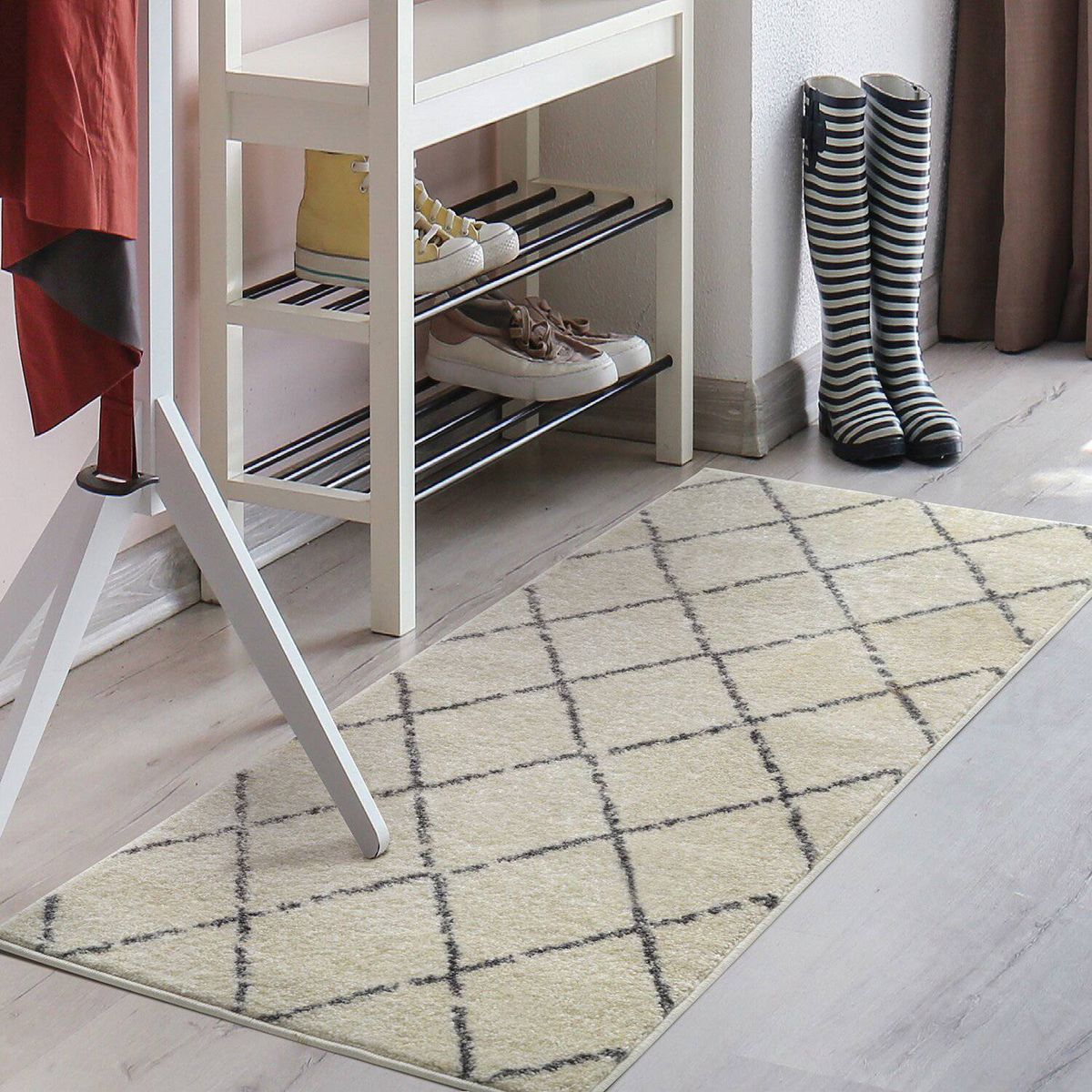 MODA ALFOMBRAS - Bajada de cama florida blanca 50x120