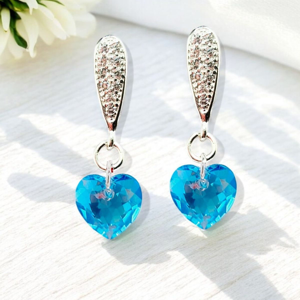 JOYAS MONTERO - Aros Amor Baño Oro Blanco creado con cristales de Swarovski® Aquamarine
