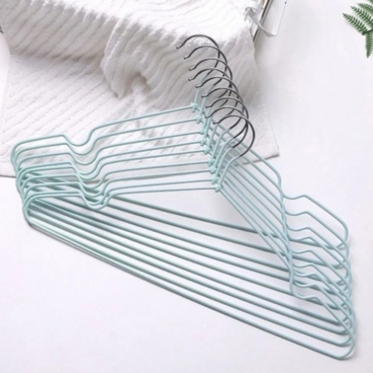 U BUY - 10 Colgadores De Ropa Grandes Antideslizantes Engomados