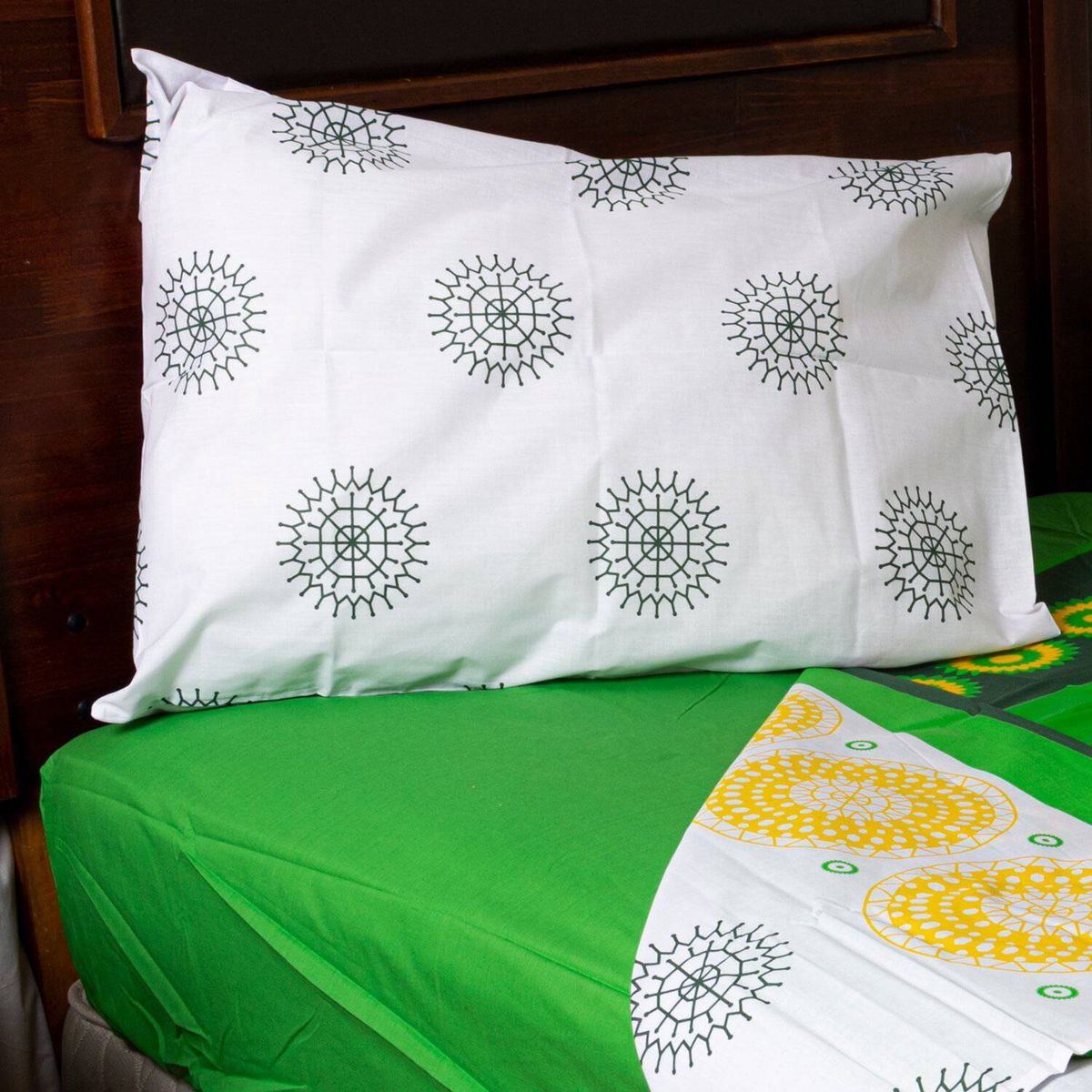 MASEL - Jgo de sabanas  2 pl  runas  verde -144 hilos