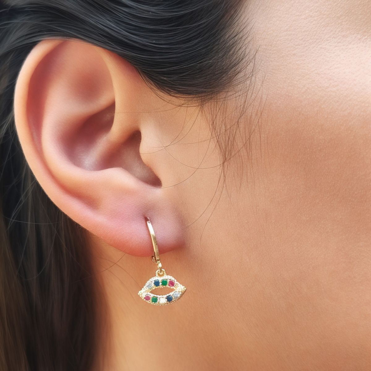 COGGIOLA - Aros Argolla Beso Circón Colores Enchapado Oro 18K