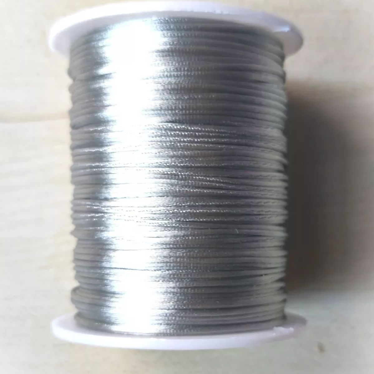 GENERICO - Cordón De Rayon Satin, Cola De Ratón 1mm/ 50 Metros Plateado…