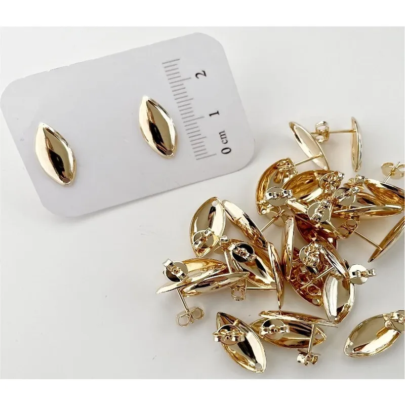 GENERICO - Set De 6 Pares De Bases De Aros Con Baño De Oro Modelos 4 - Multicolor
