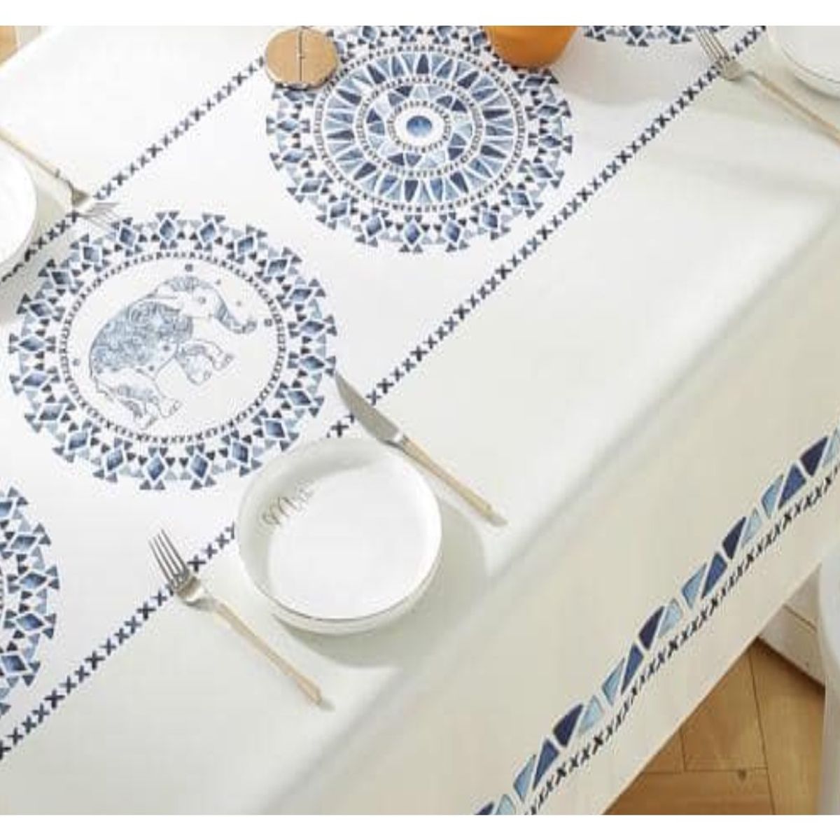 GENERICO - Mantel Antimanchas Mod. Indian Sky 140 X 220 Cm Rectangular