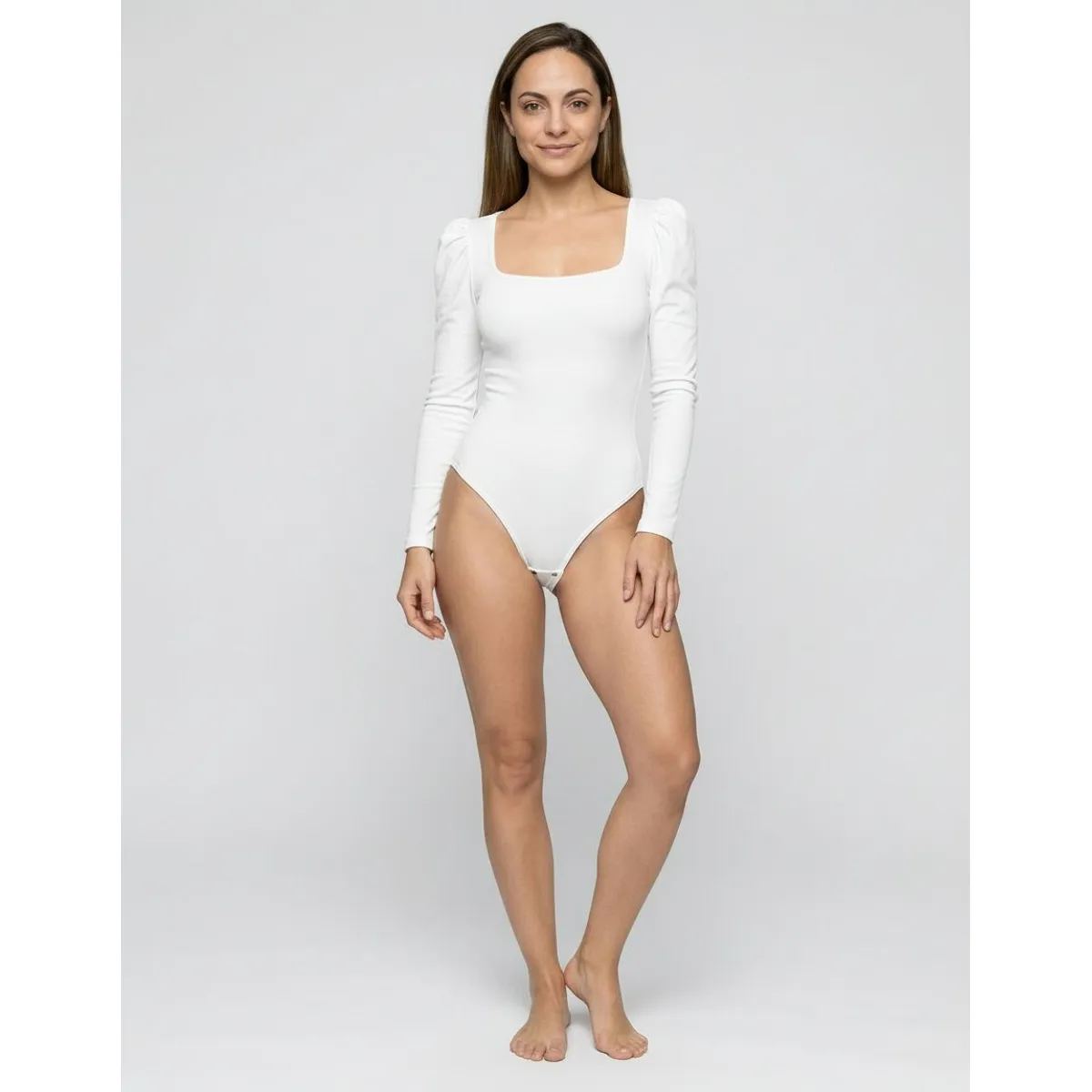 MABELLE - BODY ESCOTE CUADRADO FRUNCIDO