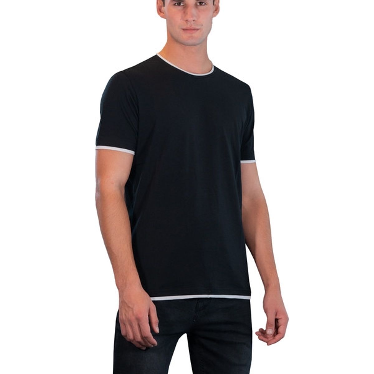 DVGT DIVERGENTE - Polera Matrix Negro Divergente