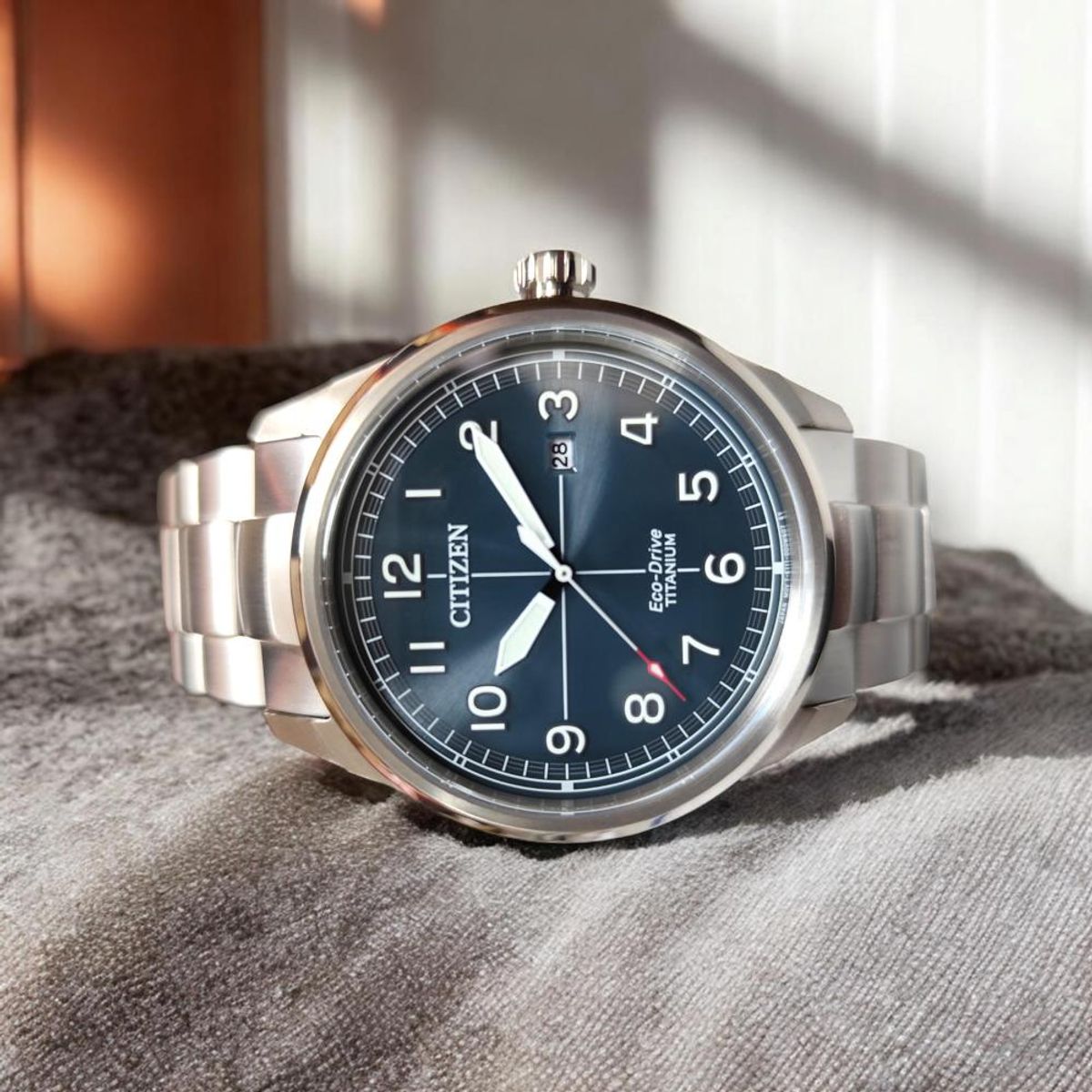 CITIZEN - Reloj Citizen Hombre BM7570-80X Super Titanio - Plateado