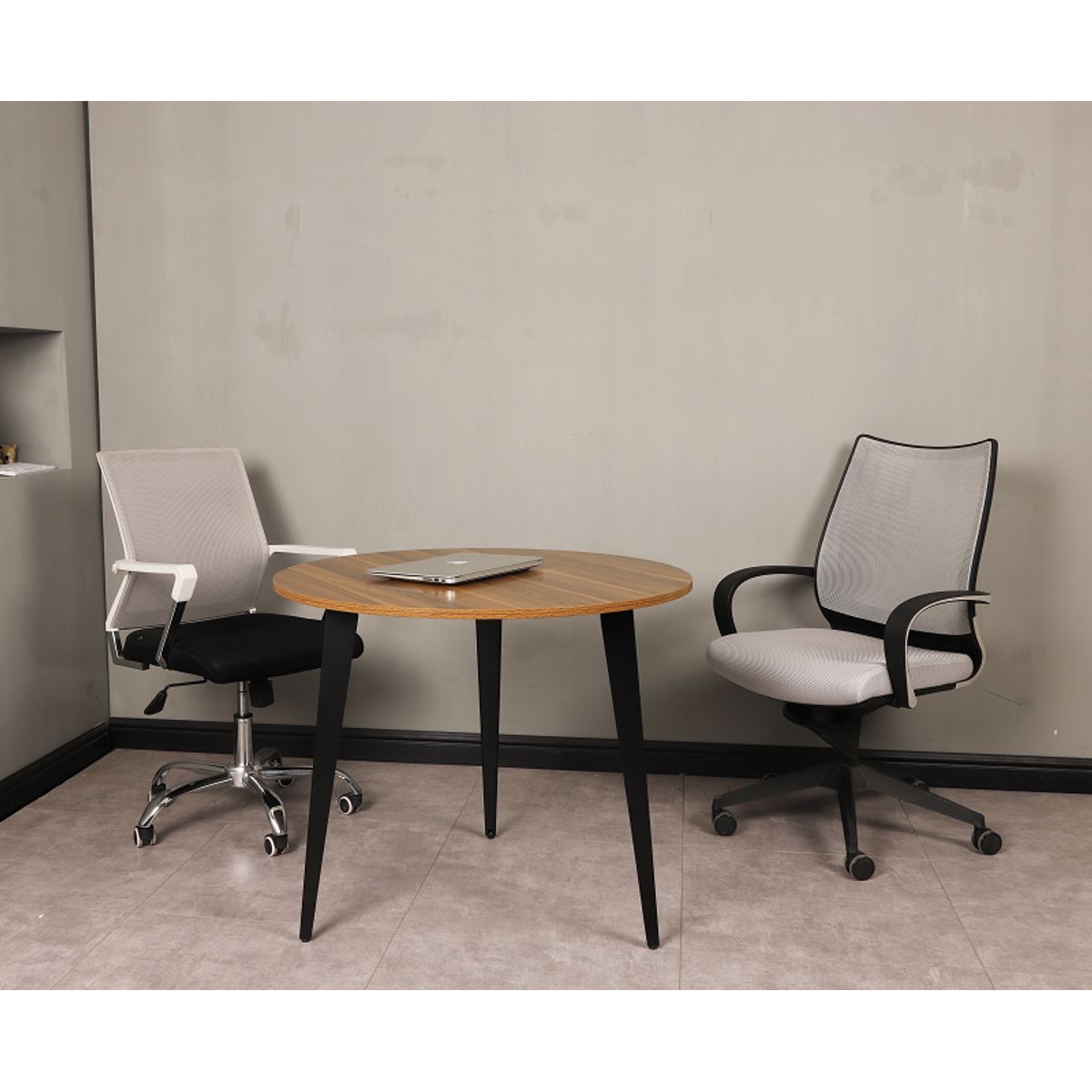 AGUILA - Mesa de Multipropósito Gem de 3 Patas Metal  - Café Claro