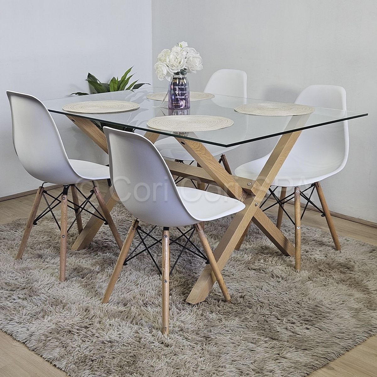 CORI CORI - Juego de Comedor Medlock Vidrio 140x90 + 4 Sillas Eames Blanco