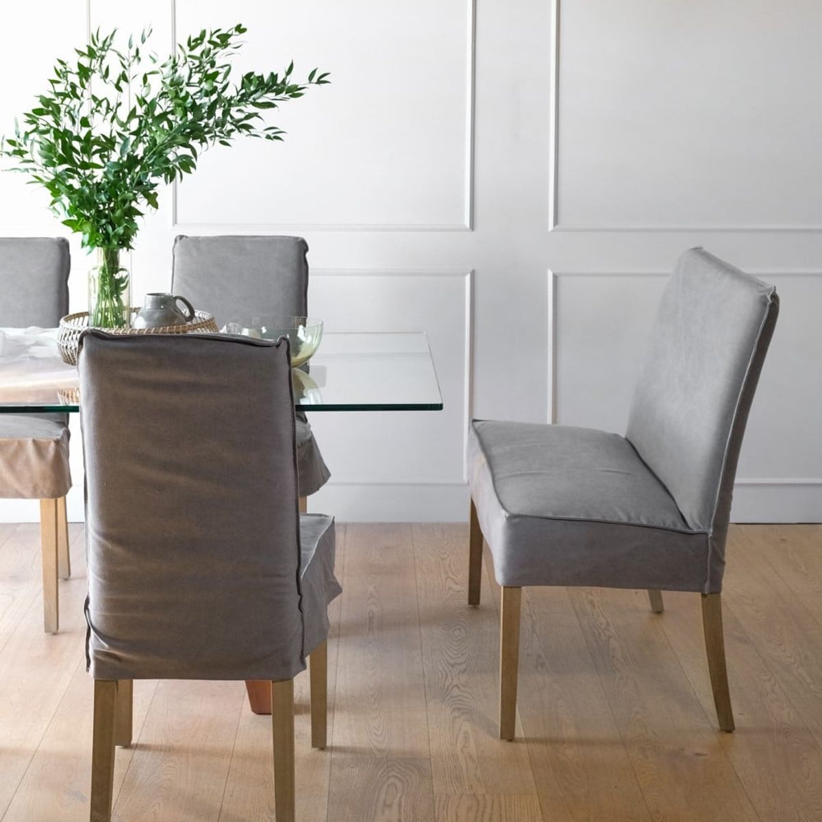 AMOBLE - Banqueta Ginebra Gris Amoblé.