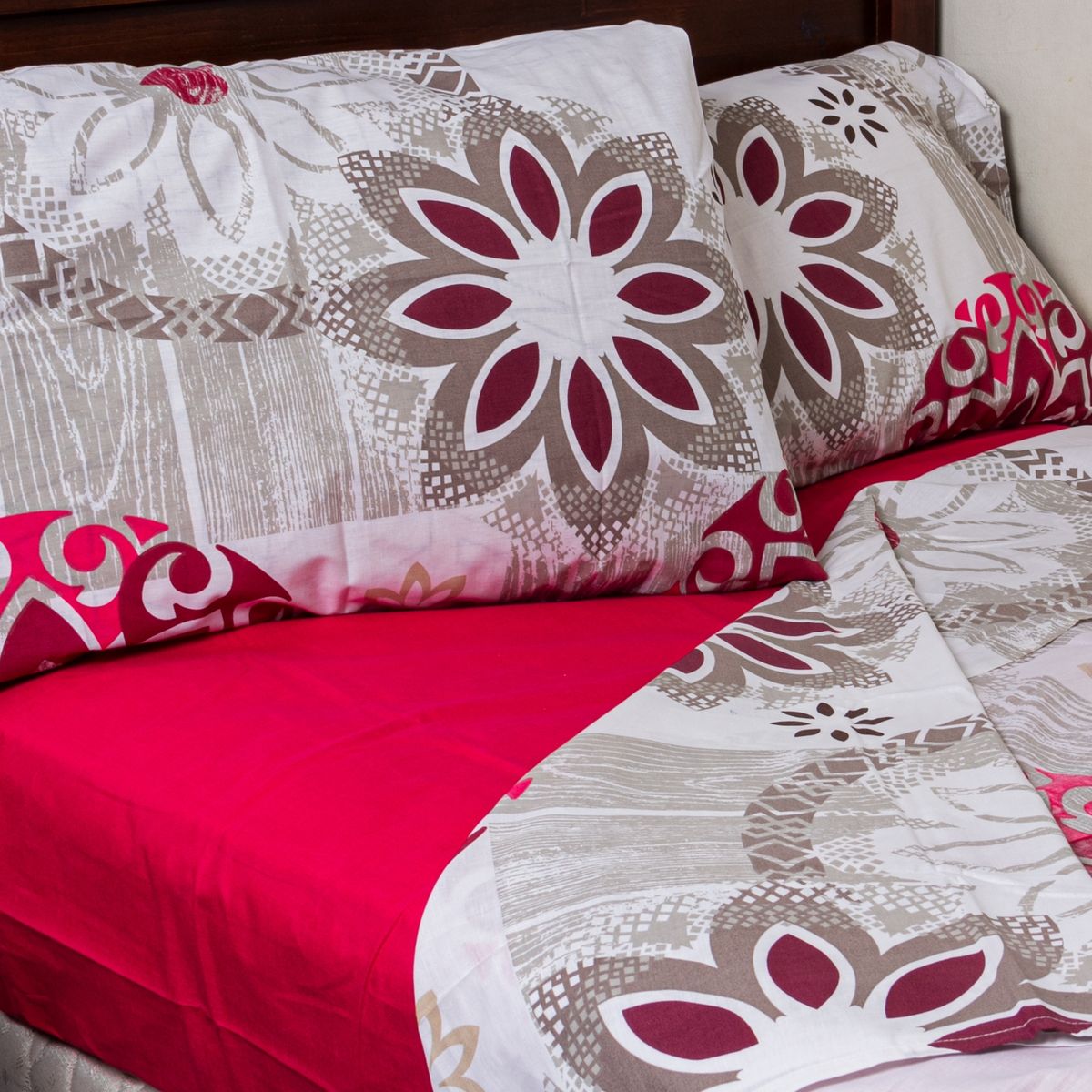 MASEL -  Juego de Sabanas 2.5 Mandala Rojo