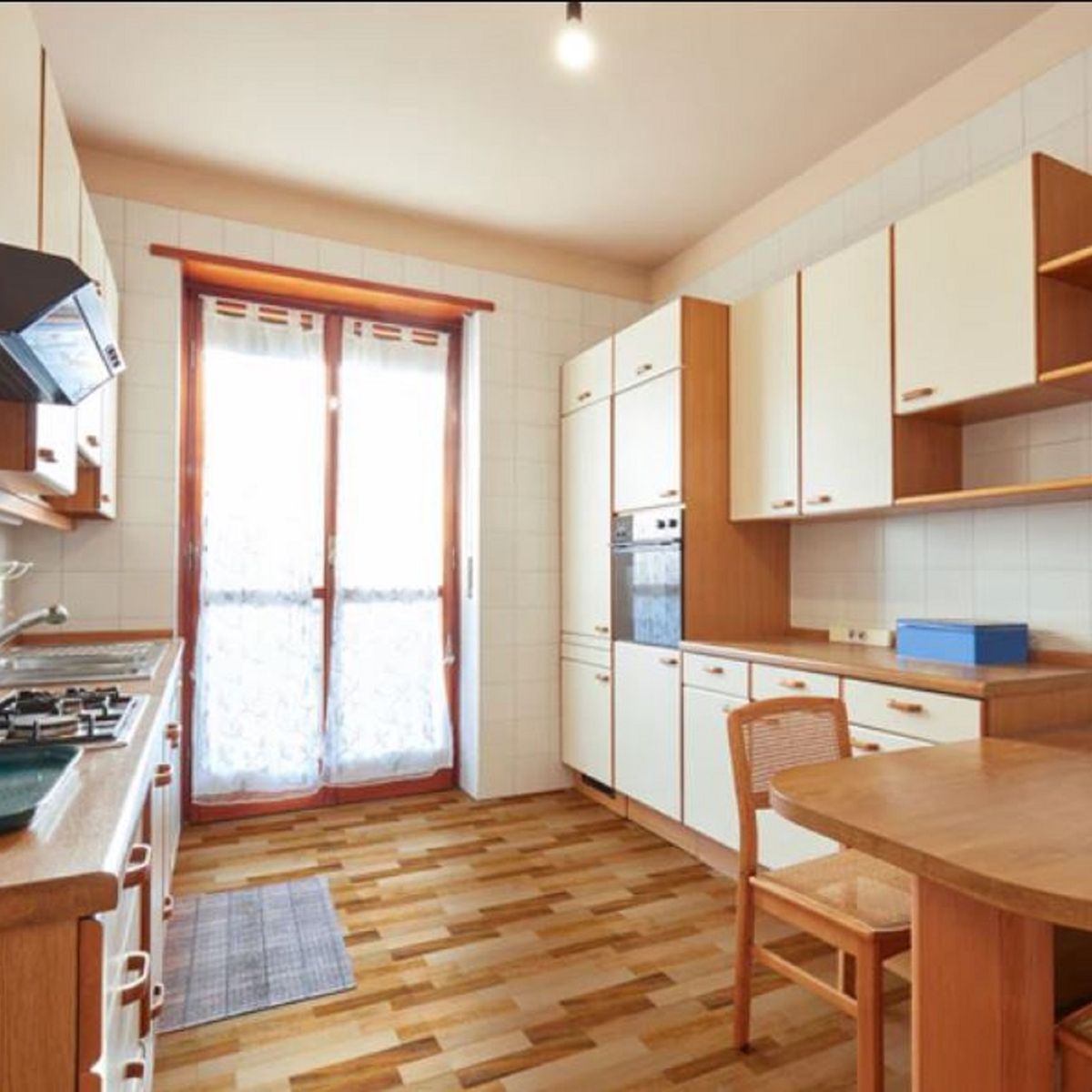 DEKOFIX - Baldosas 35x35 autoadhesivas para pisos modelo ALAMO