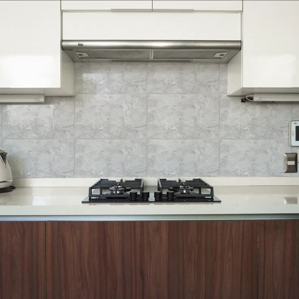 DEKOFIX - Baldosas 25x40 autoadhesivas para muro modelo BOTTICINO GRIS