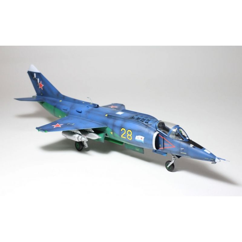 GENERICO - HOBBYBOSS 80363 YAK 38 U FORGER B 1-48