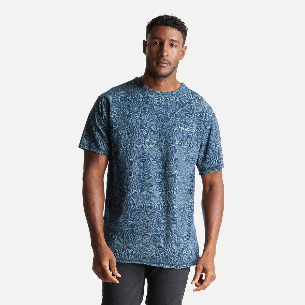 HAKA HONU - Polera Hombre Bi-curioso Print Azul Haka Honu