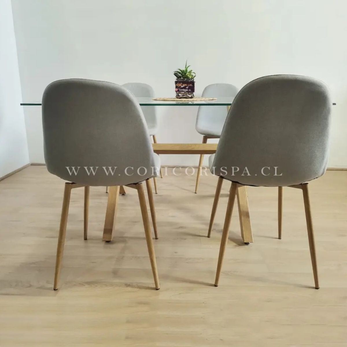 CORI CORI - Juego de Comedor Medlock Vidrio 140x90 + 4 sillas Scoop grises