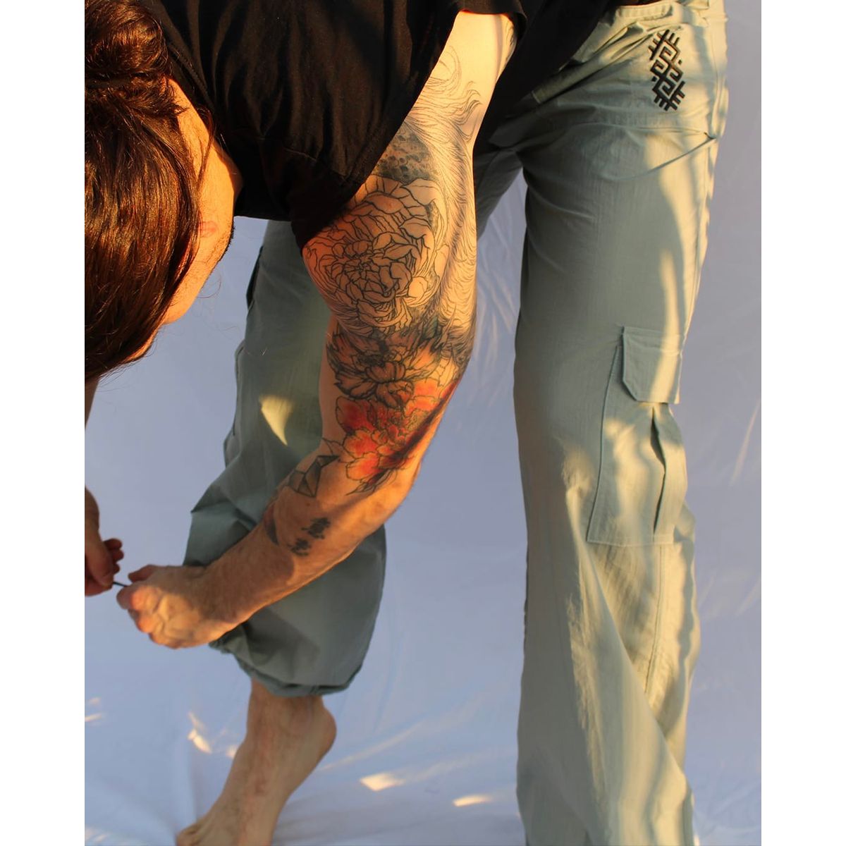 AIMARA - Pantalón Tipo Cargo Gris Claro