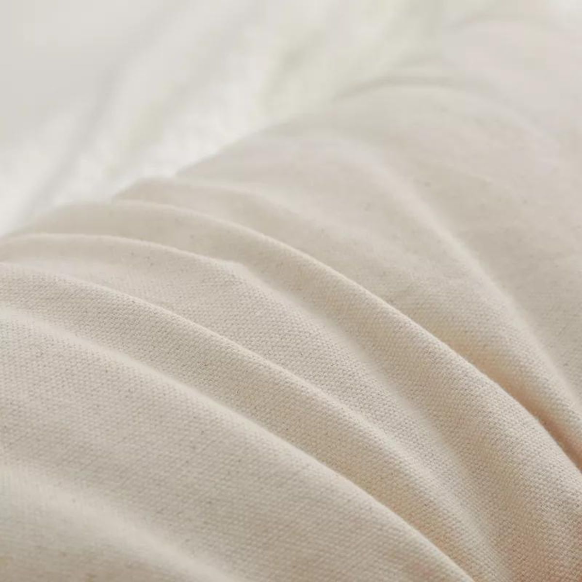 BOHEMIK - Cojín Bordado Beige con Rombos Blanco y Azul - Agueda