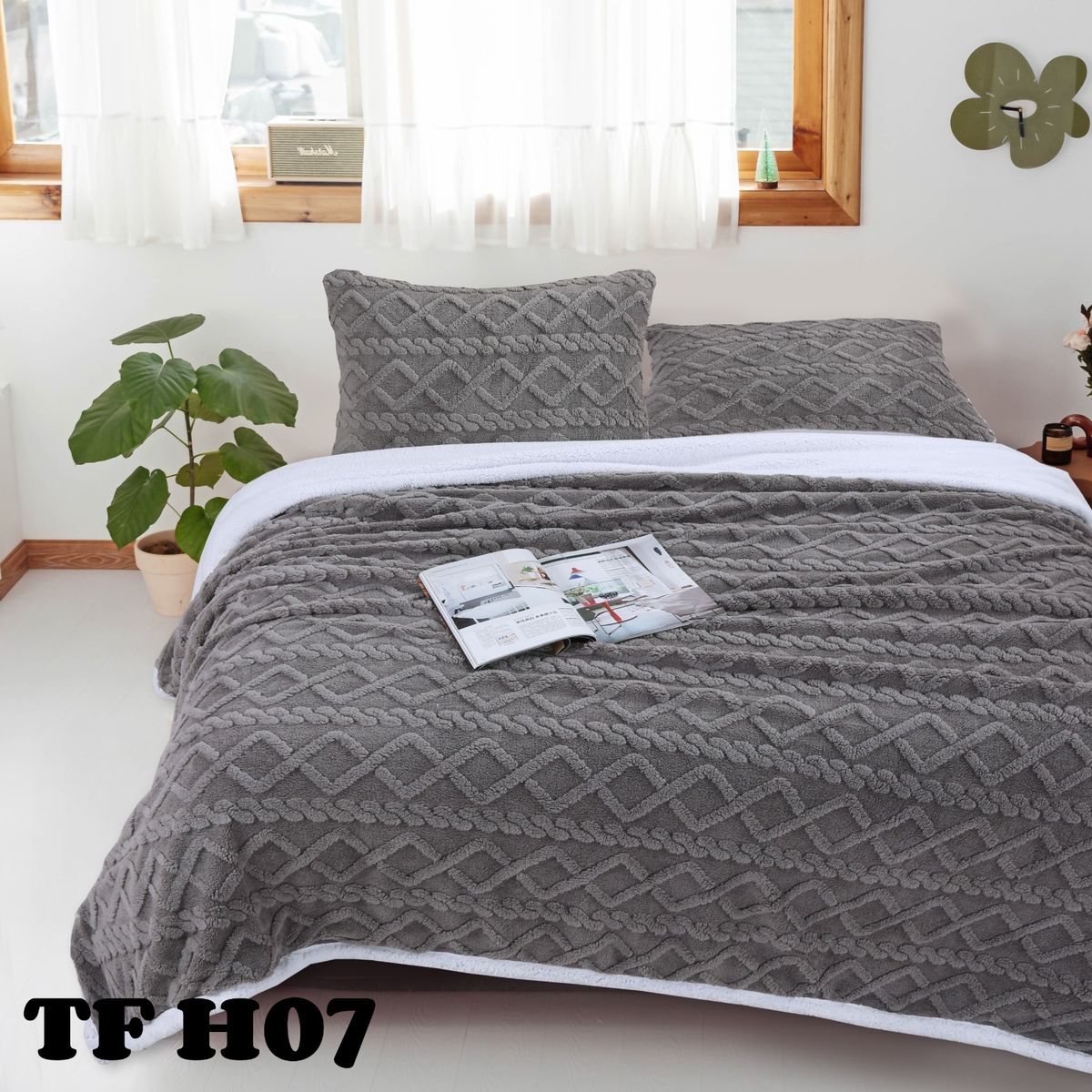 GENERICO - frazadas estilo trenzado con chiporro plaza y media gris