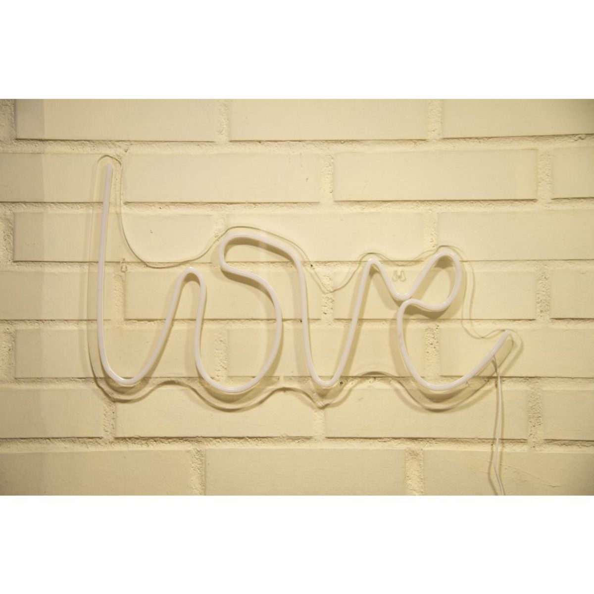 GEN - LETRERO ESTILO NEON LOVE ROSADOUSB355X61CM
