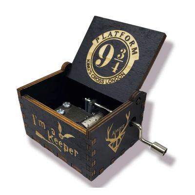Imagen 2 del producto HARRY POTTER PLATFORM CAJA MUSICAL NEGRA