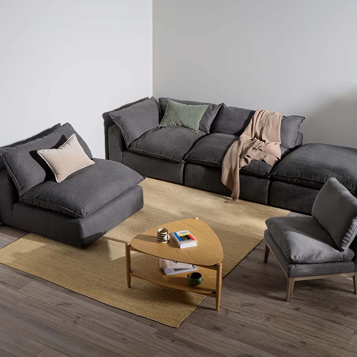 ROSEN - Sofá Seccional Rosen Shanklin 4 Piezas Derecho Tela Charcoal