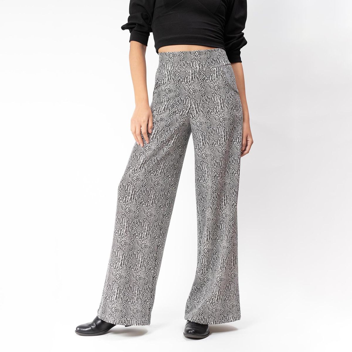 NATALIA SEGUEL - Palazzo Rebeca Blanco Piton Natalia Seguel