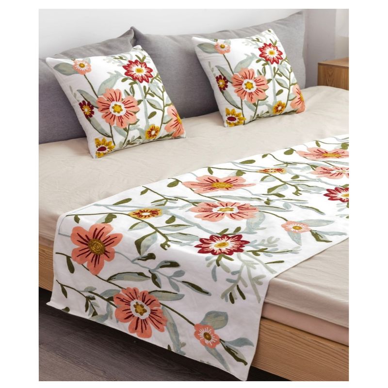 COMPRAPO - Set Piecera 210X70 + 2 Fundas Bordadas Flores Damasco Cama King o 2 Pzas