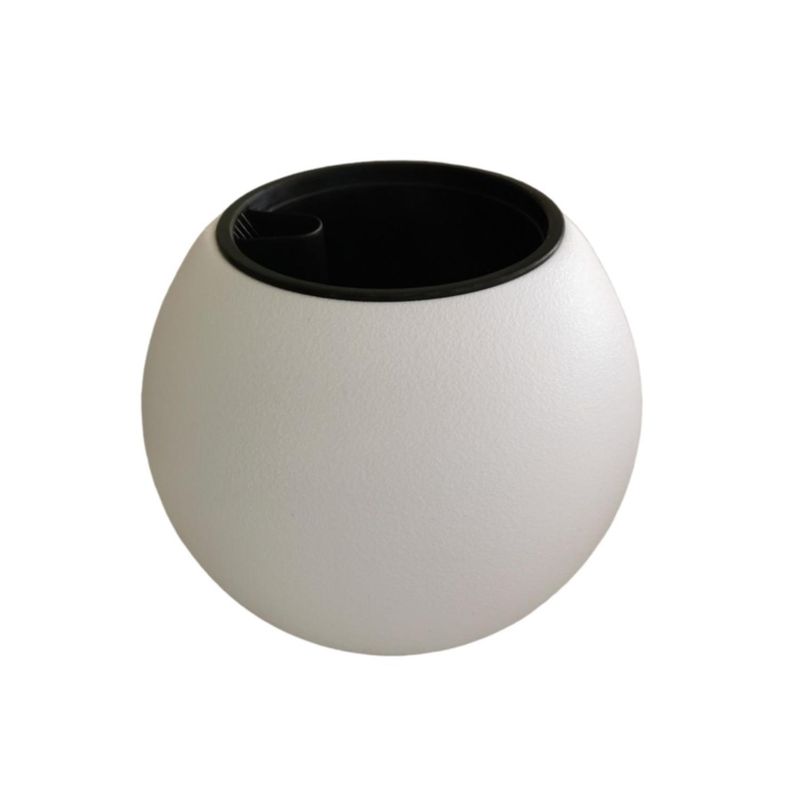 MOBII - Macetero Plástico Forma de Bola. D19,5xH16,5cm. Blanco
