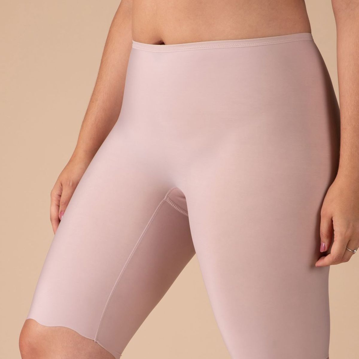 LIZ - BERMUDITA LARGA ESTETICA 54592