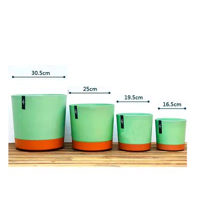 Imagen 2 del producto Macetero con Bandeja Extraíble y Drenaje Reflexivo Verde L