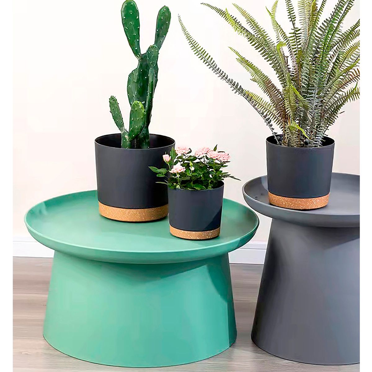 GENERICO - Macetero con Bandeja Extraíble y Drenaje Reflexivo Negro L