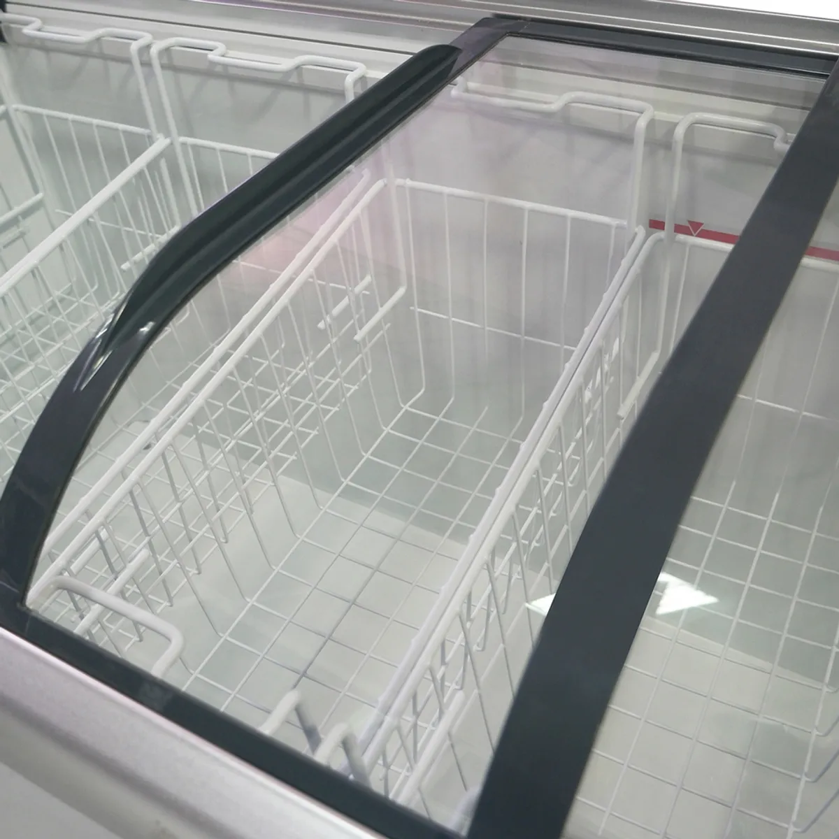 MAIGAS - Congelador Dual Tipo Isla 654 LT Quality Freezing SD720Q