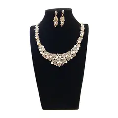 GENERICO - Set De Collar Y Aros Para Dama Dorado