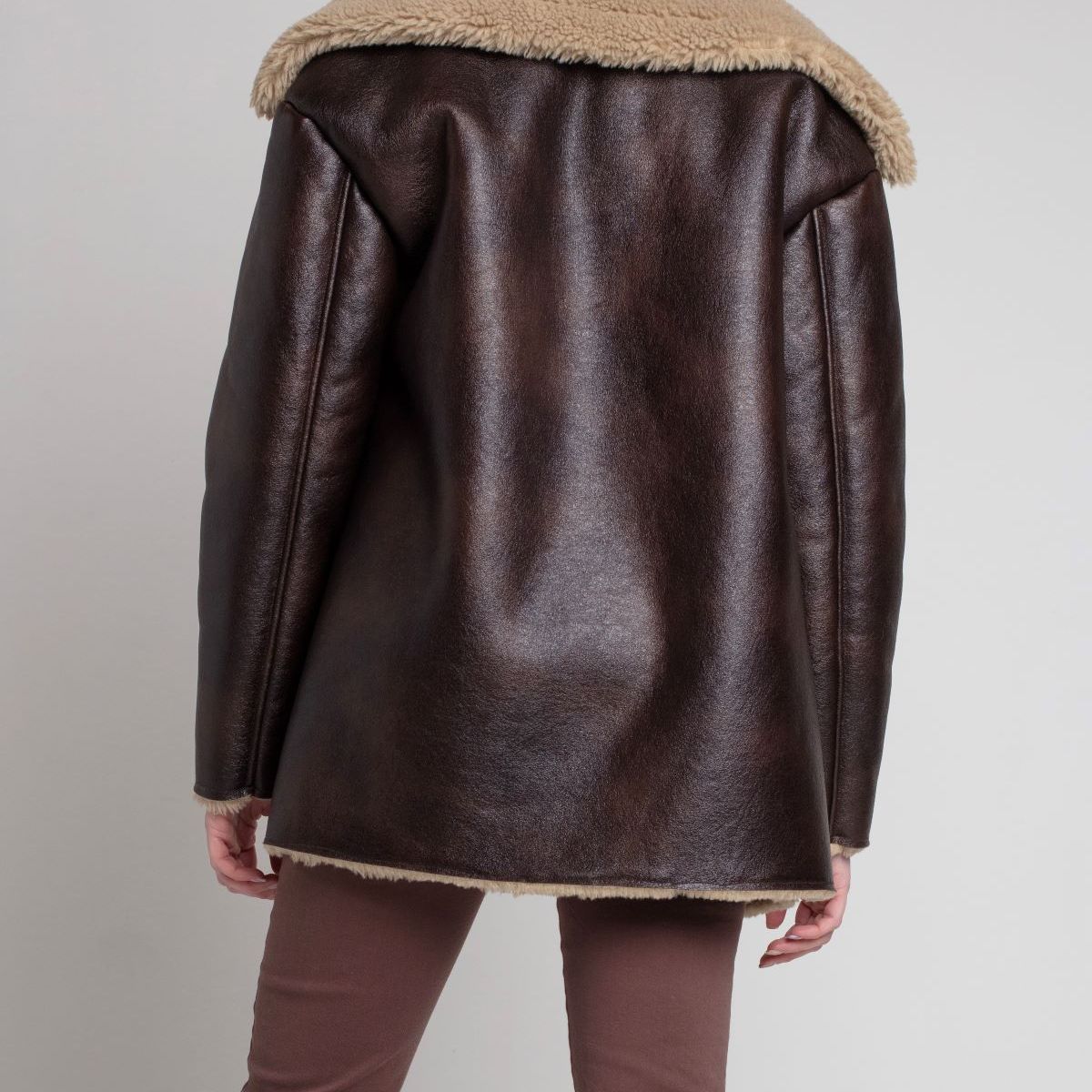 MOMCHIC - Chaqueta gamulan café