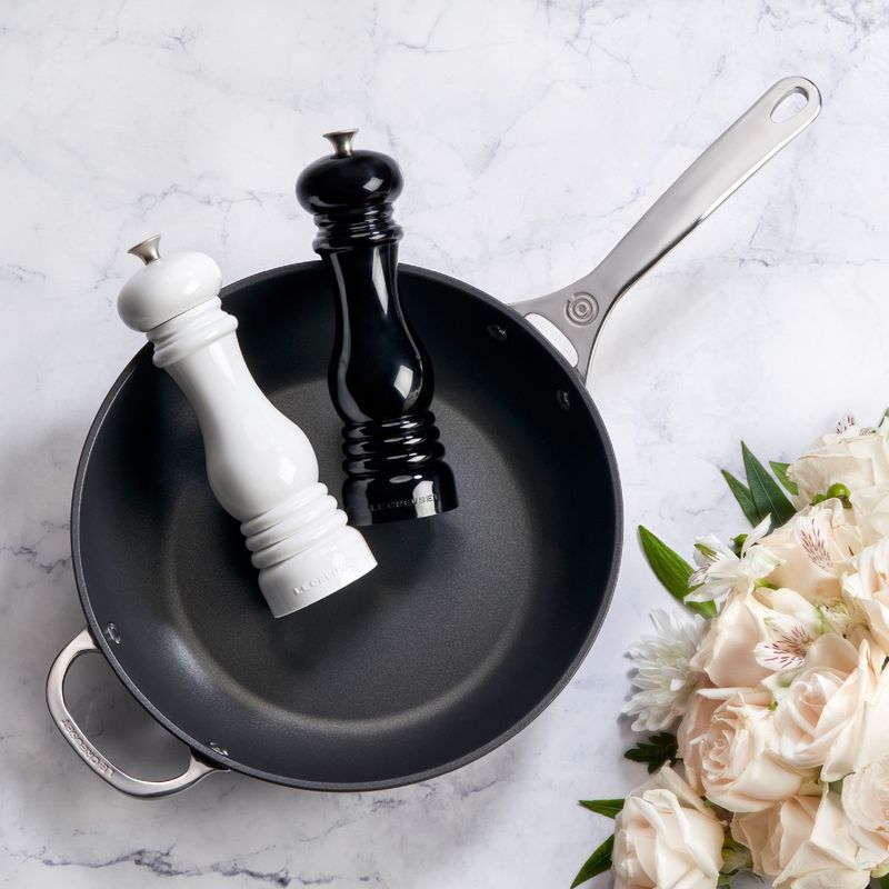 LE CREUSET - Set de Molinillos SP 21cm Negro y Blanco