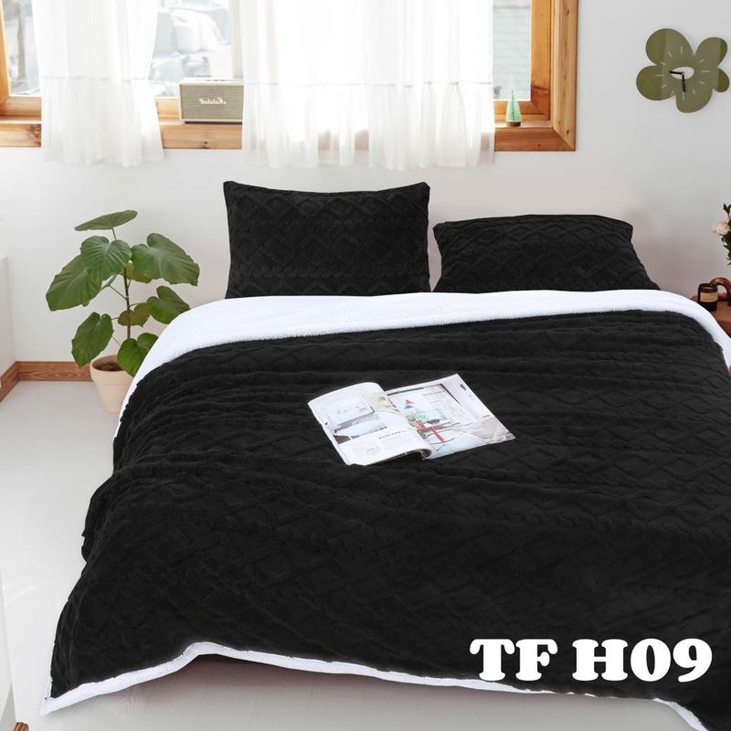 GENERICO - Frazada con Chiporro 2 Plazas + 2 Funda de Almohada - Negro TFH09