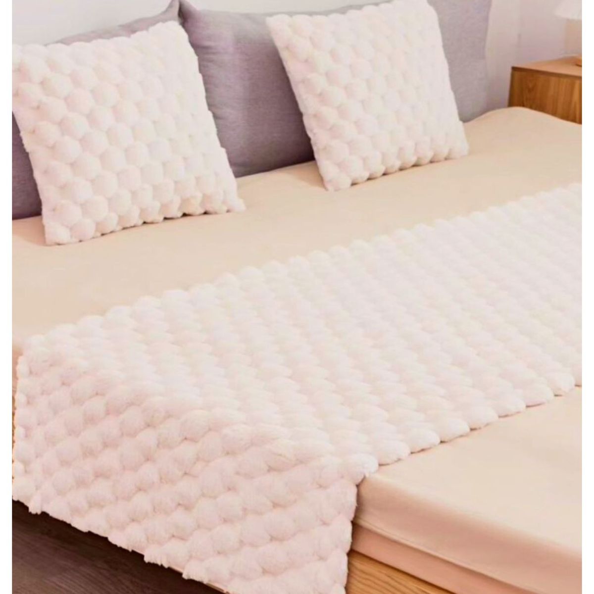 COMPRAPO - Set Piecera Piel Sintética 190x70 y 2 Fundas Cojín 45x45 Blanco