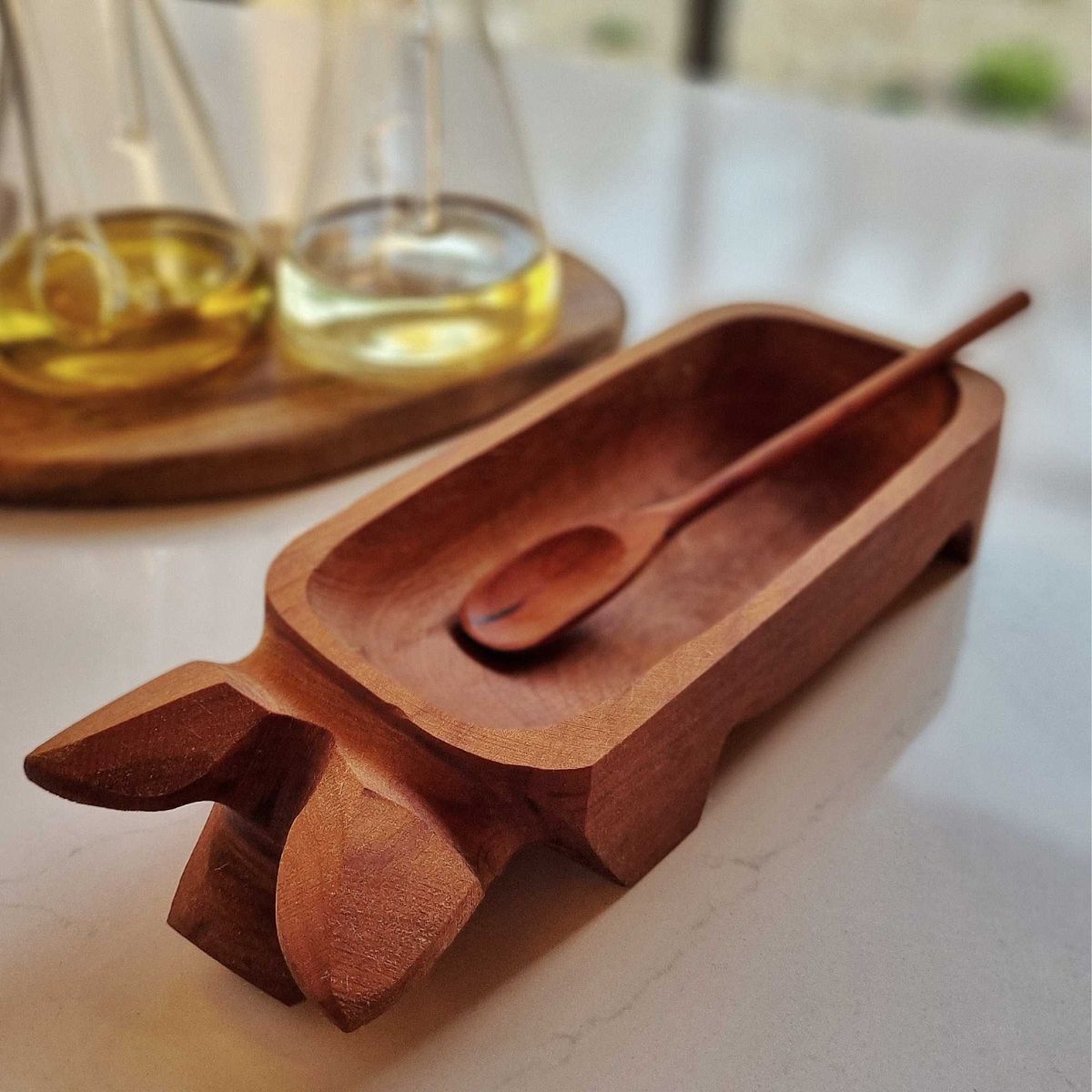 WITRALUN SOUTH AMERICA HANDMADE CRAFT - Chancho Pebre Raulí Grande con cuchara 20 cm