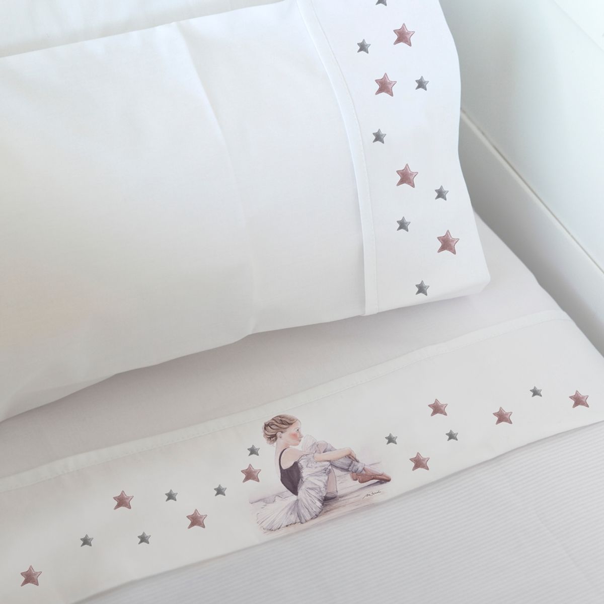 MARGARITA SCHEEL BY CASA ALVARINHO - Juego de Sábanas Transición Bailarina