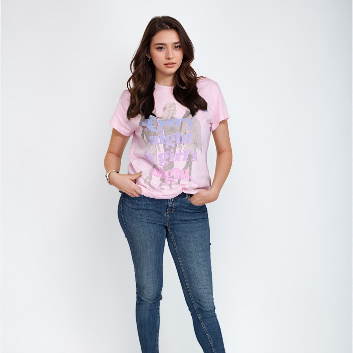 BARBIE - Polera Mujer Barbie Amigas Rosado Barbie