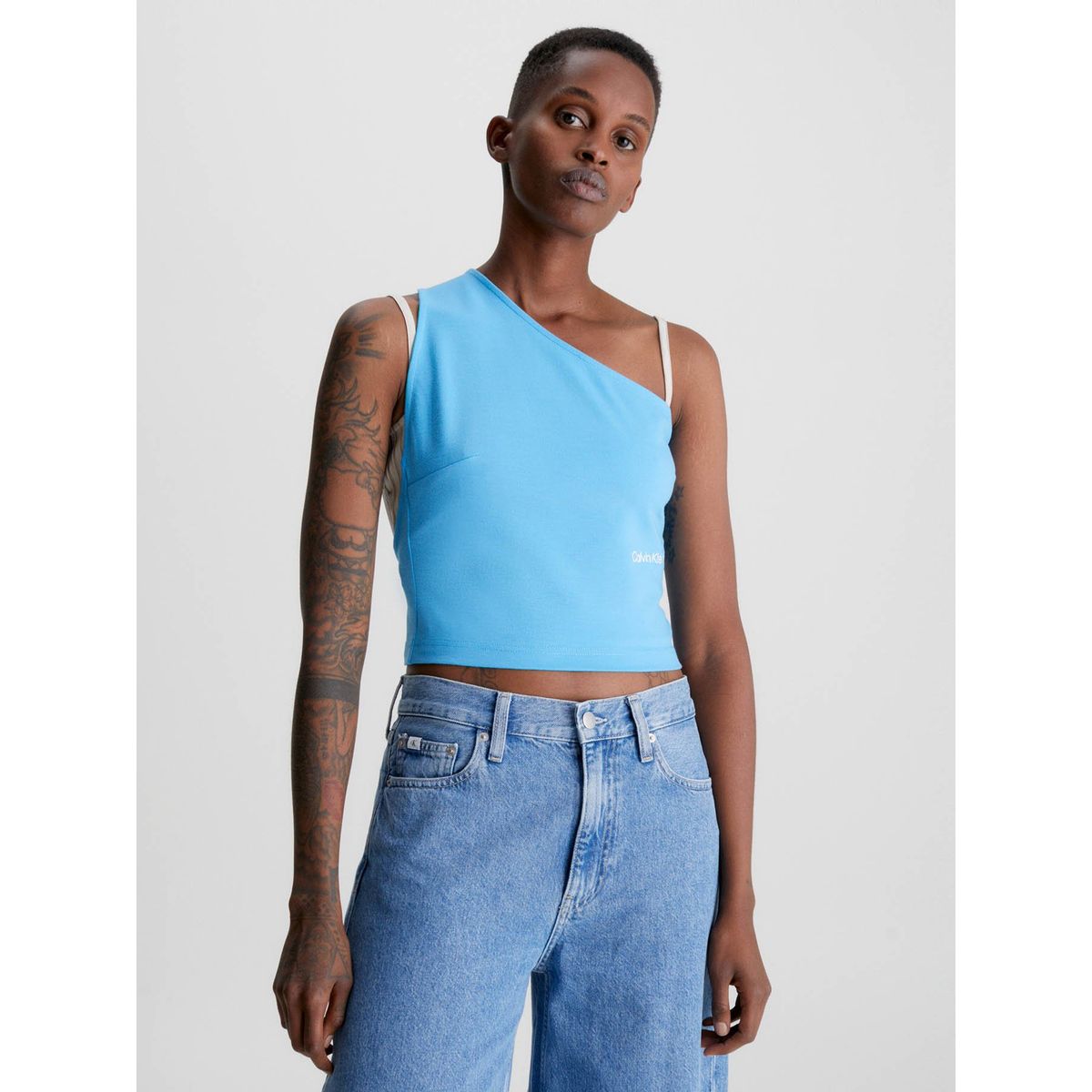 CALVIN KLEIN - Top de punto milano con hombro descubierto Celeste Calvin Klein