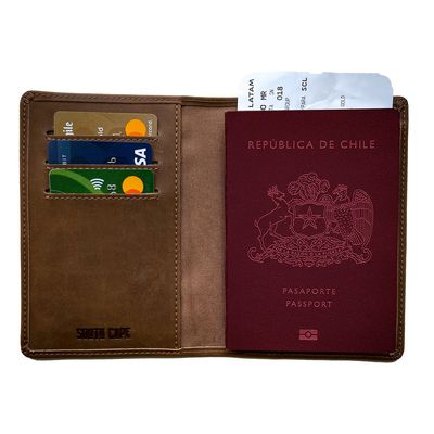 Imagen 2 del producto Porta Pasaporte Vintage Camel