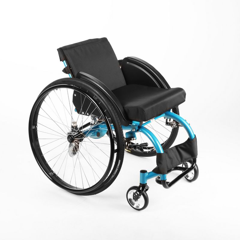 FIRST CARE - SILLA DE RUEDAS DEPORTIVA PREMIUM