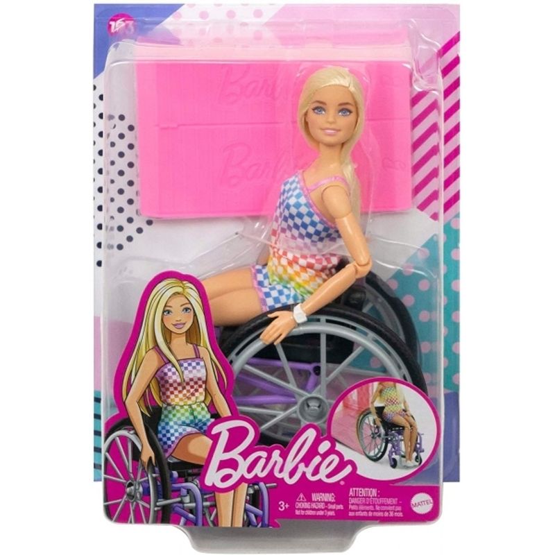 MATTEL - MATTEL HJT13 BARBIE FASHIONISTAS DOLL WITH WHEELCHAIR