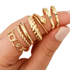 GENERICO - Set De 7 Anillos Vintage Dorados Modelo C