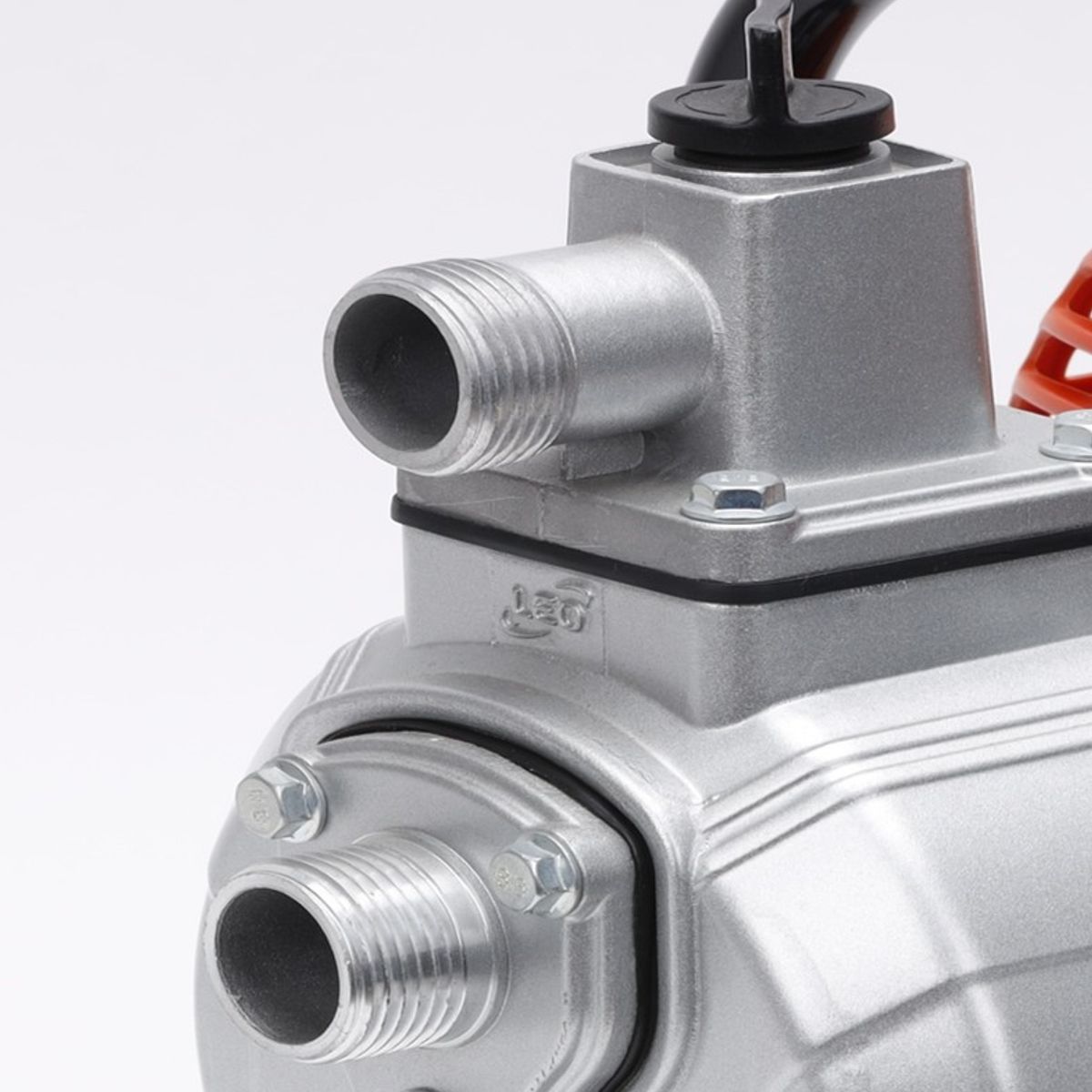 LEO - Motobomba Bencinera 1 Pulgada 1,6 Hp Leo