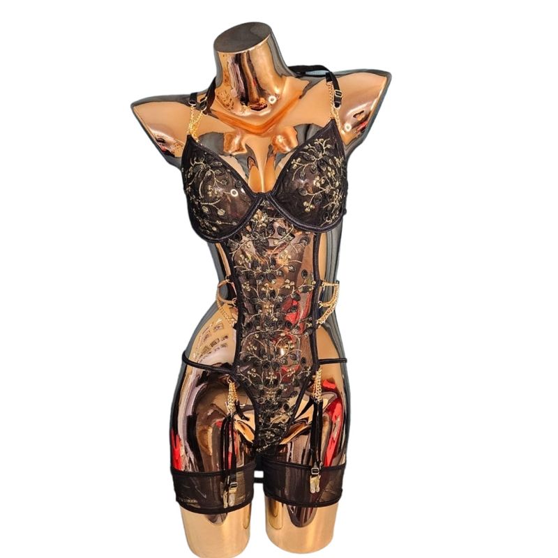 VICALLY FASHION - Body Con Encaje De Flores Y Cadenas Sexy